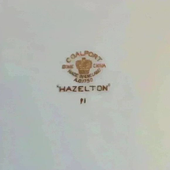 Set of 4-Coalport Hazelton-Dinner Plates - Picture 5 of 5